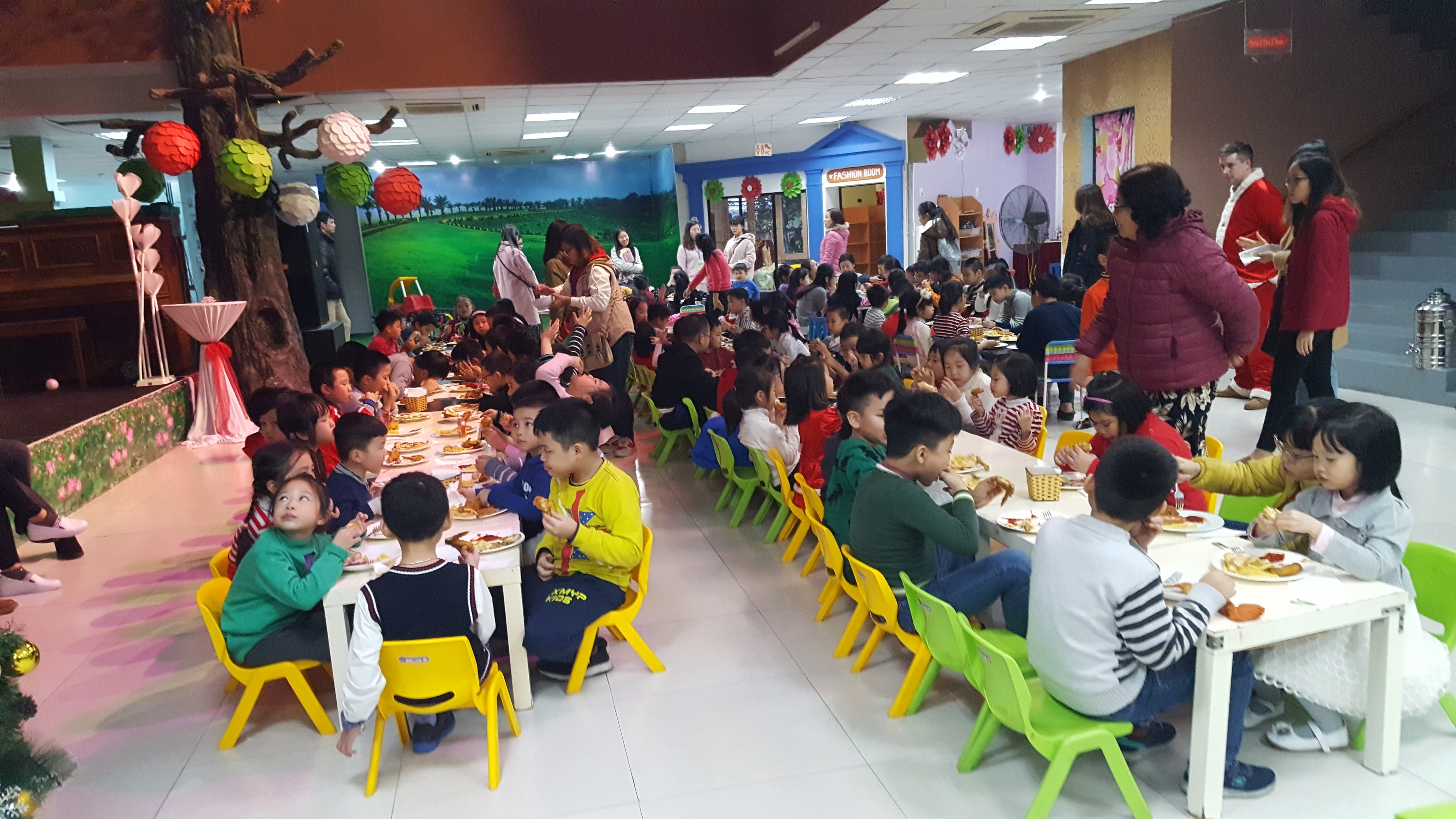 Ngày Hội Giáng Sinh 2018 Của Sun School