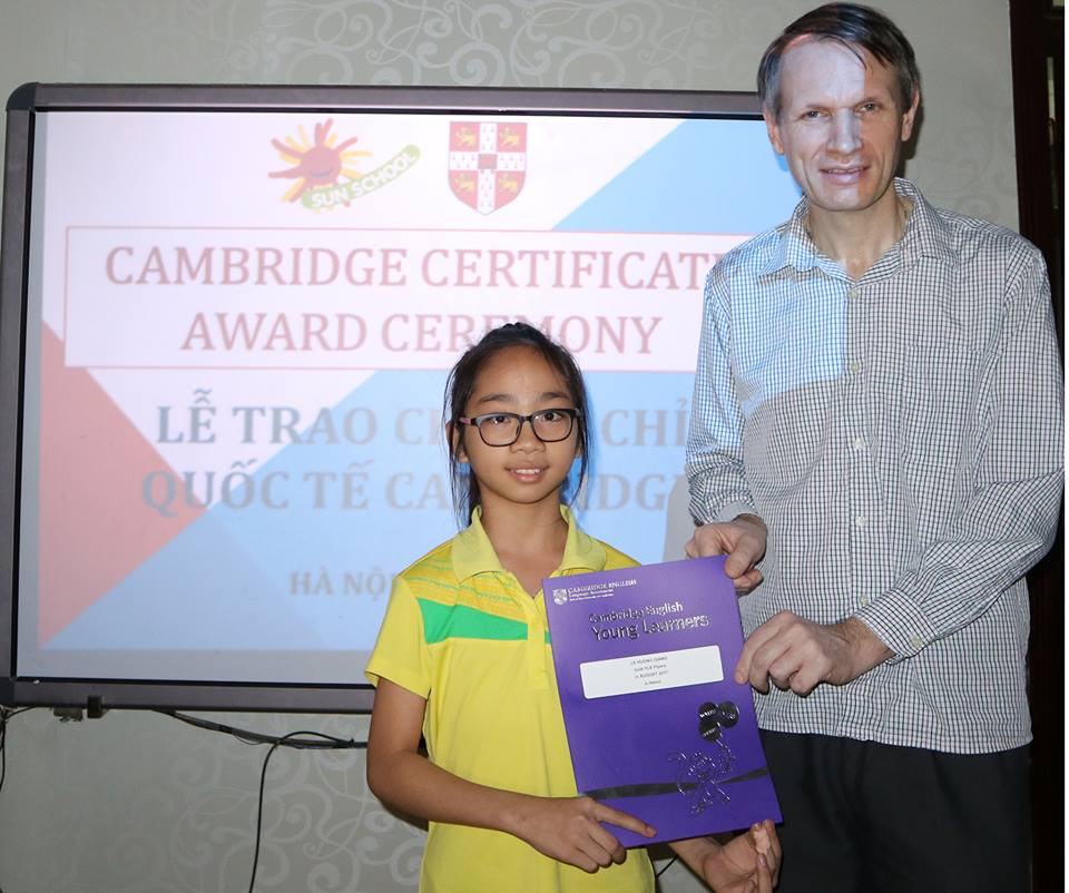 Trao chứng chỉ Cambridge 2017
